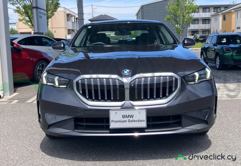 BMW 5 series Grey