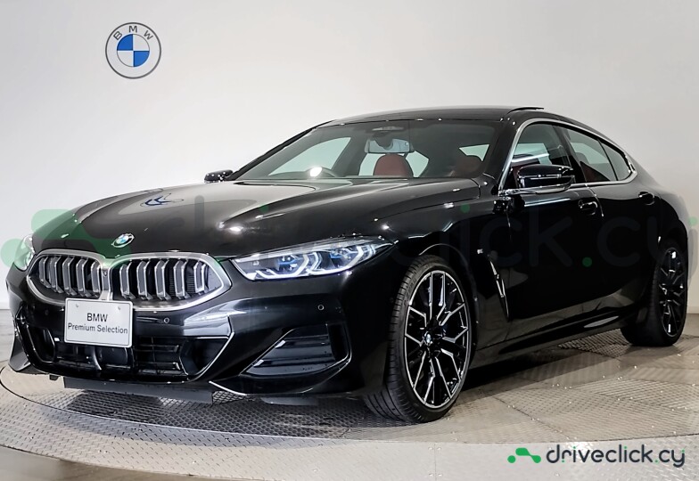 BMW 8 series Black