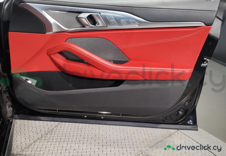 BMW 8 series Black