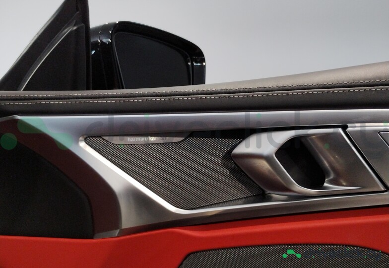 BMW 8 series Black