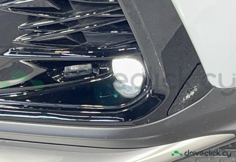 Lexus NX White
