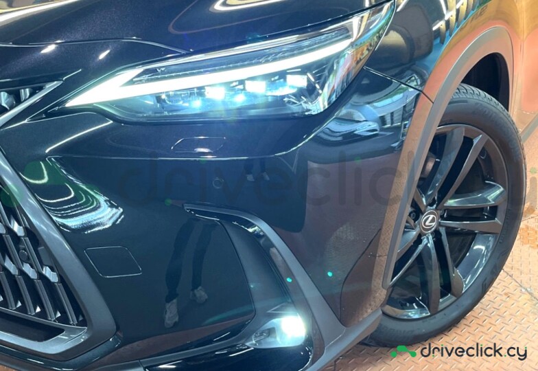 Lexus NX Черный