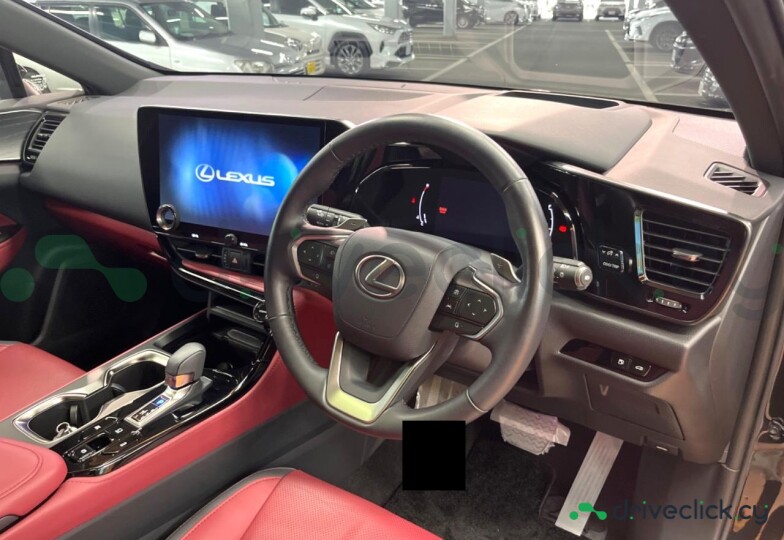 Lexus NX Черный