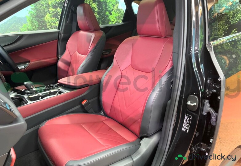 Lexus NX Черный