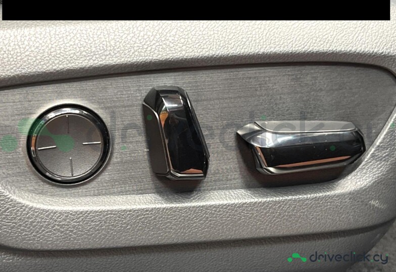 Lexus NX Черный