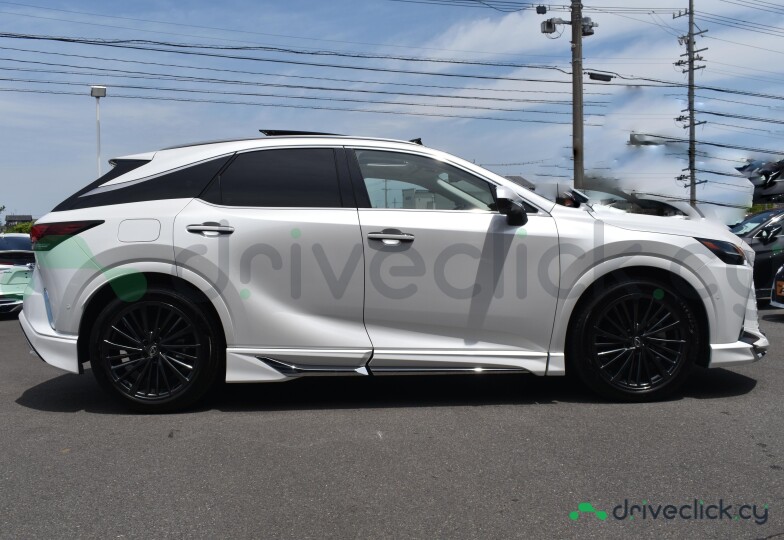 Lexus RX White