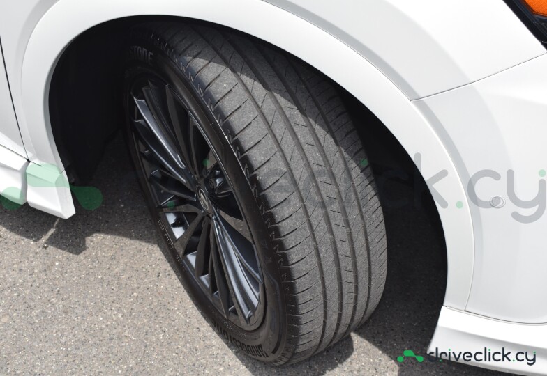 Lexus RX White