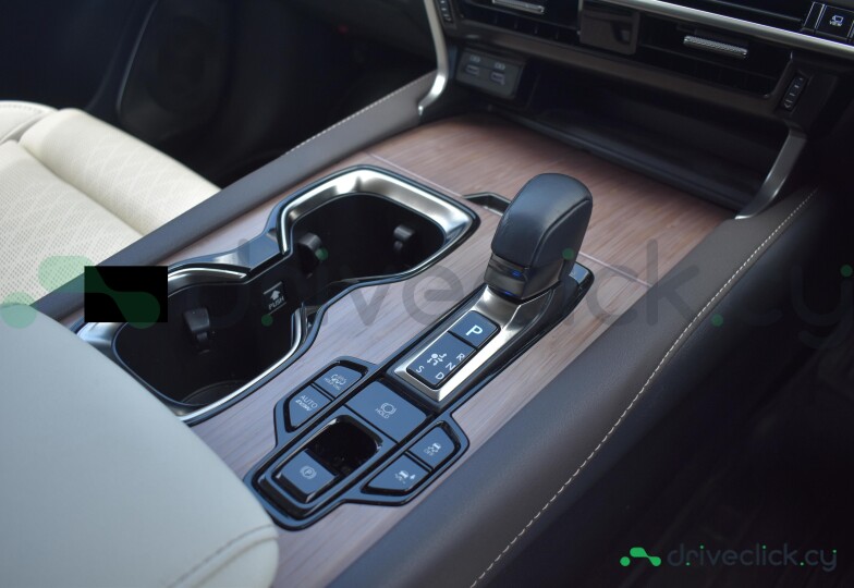 Lexus RX White
