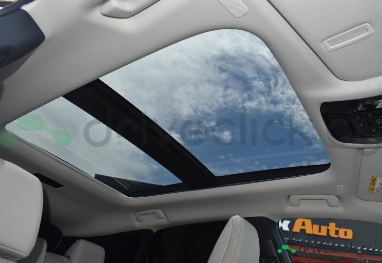 Lexus RX White