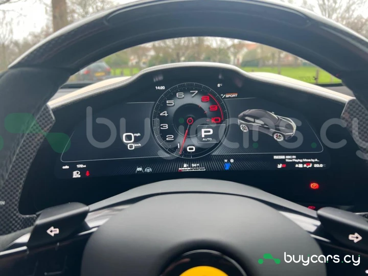 Ferrari Purosangue Черный