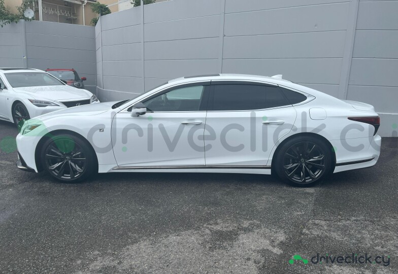Lexus LS White