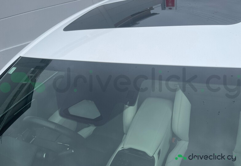 Lexus LS White
