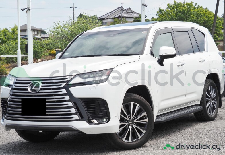 Lexus LX Белый