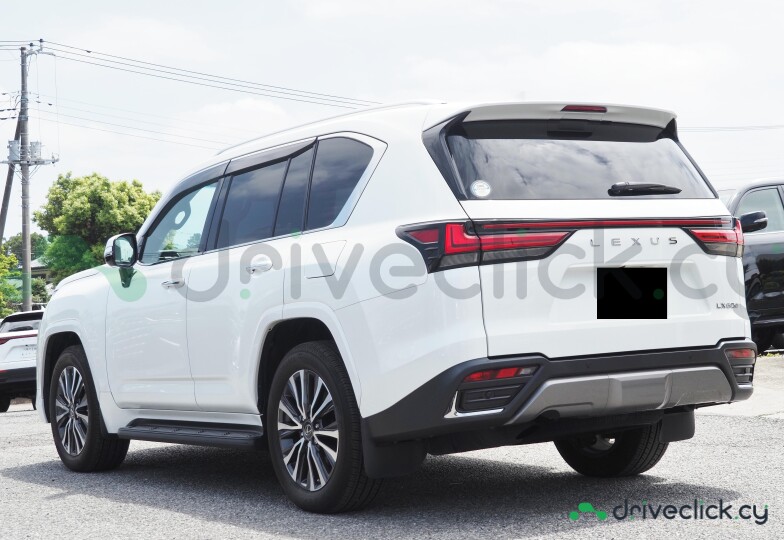 Lexus LX Белый
