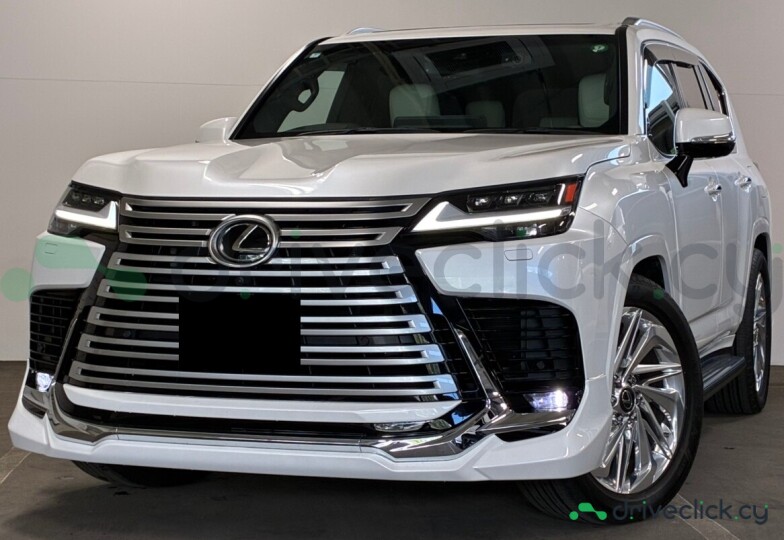 Lexus LX Белый