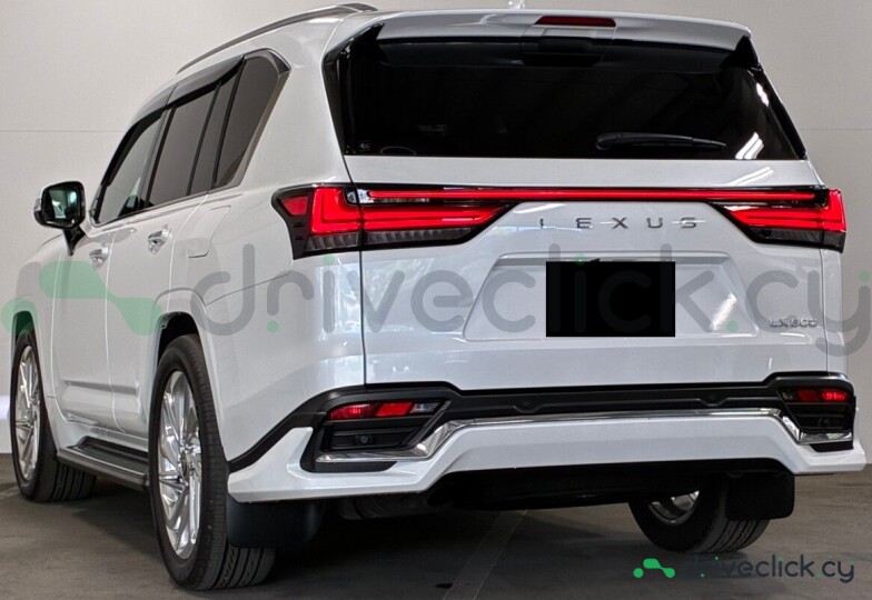 Lexus LX Белый