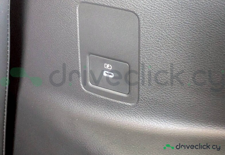 Nissan Serena Black