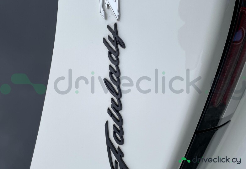 Nissan Fairlady Z White