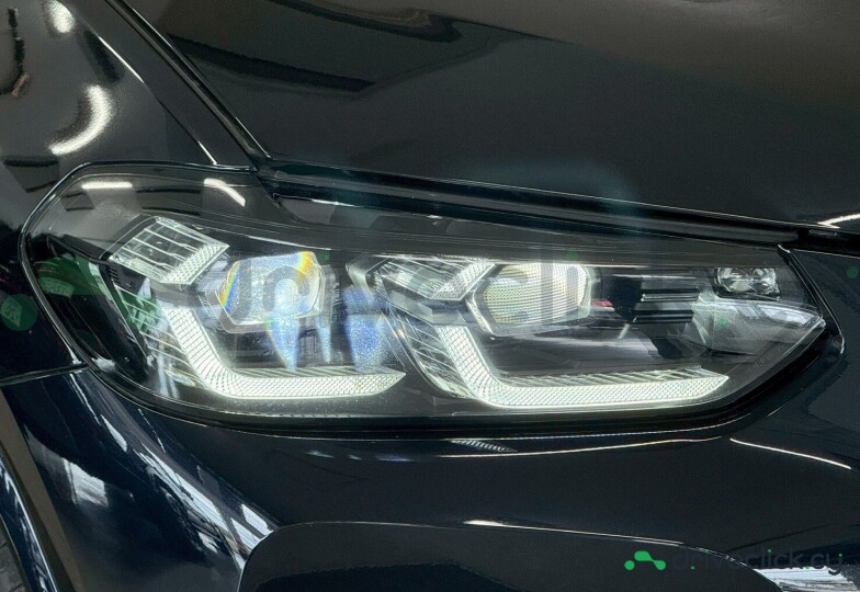 BMW iX3 Черный