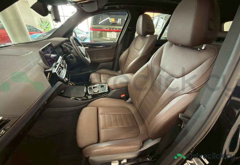 BMW iX3 Черный