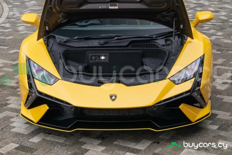 Lamborghini Huracan Желтый