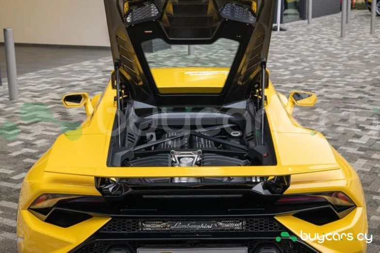 Lamborghini Huracan Желтый