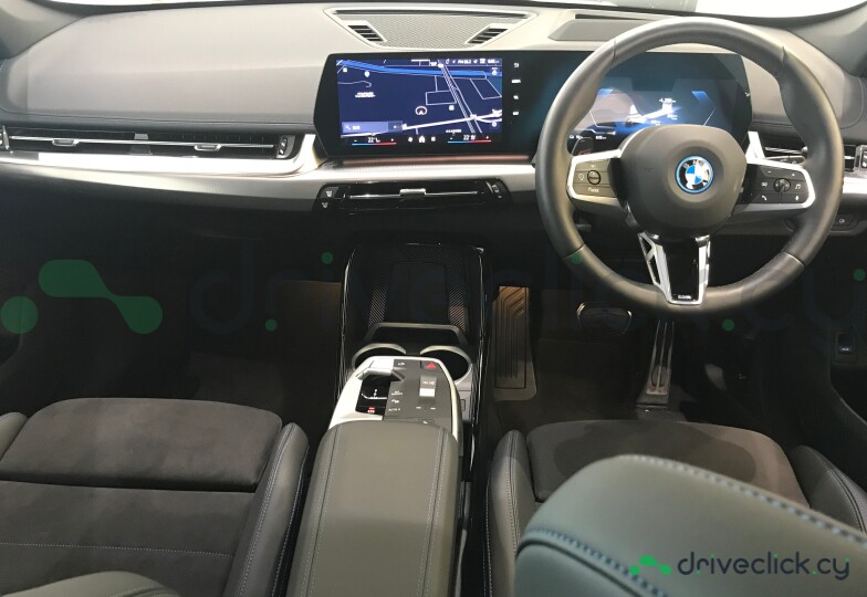 BMW iX1 Black