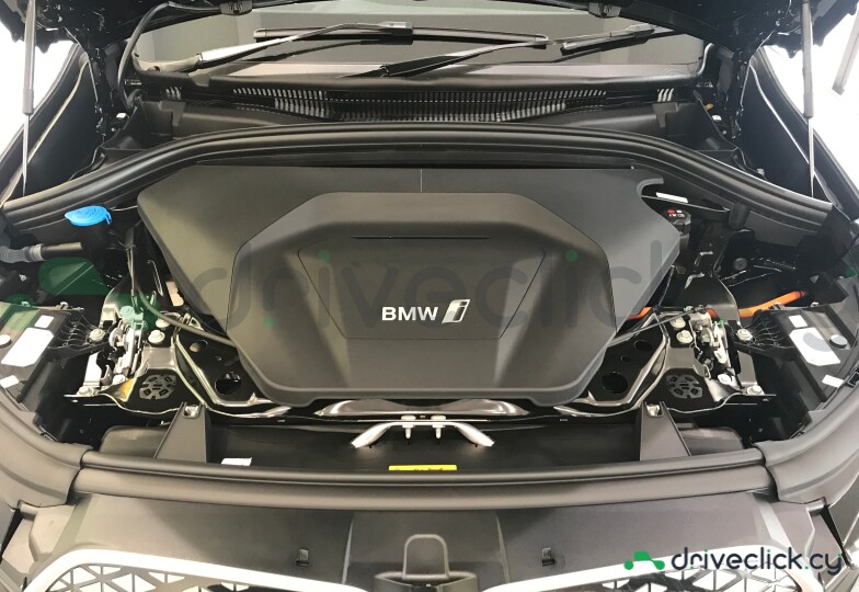 BMW iX1 Black