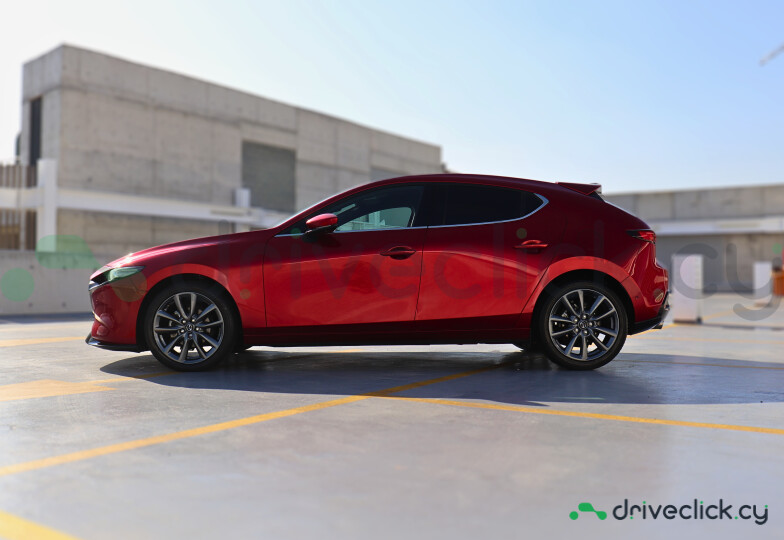 Mazda Mazda 3 Red
