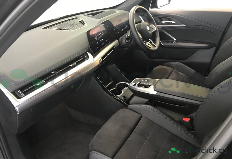 BMW iX1 Black