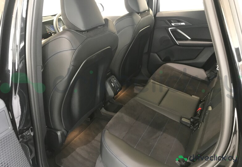 BMW iX1 Black