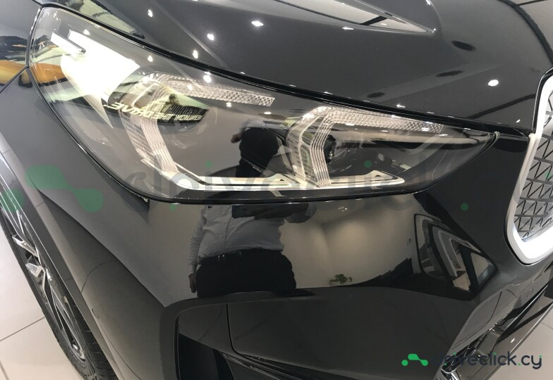 BMW iX1 Black