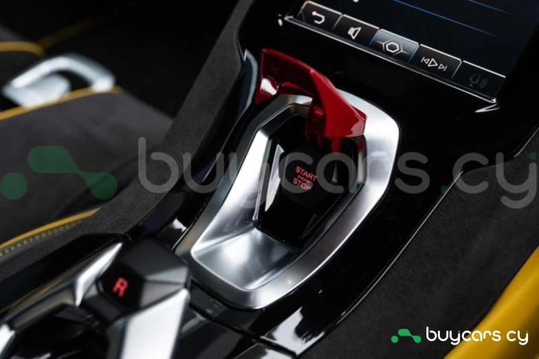 Lamborghini Huracan Желтый