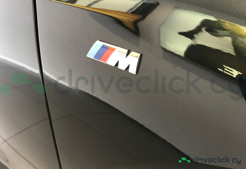 BMW iX1 Black