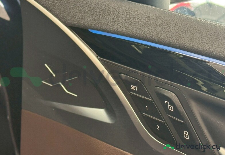 BMW iX3 Черный