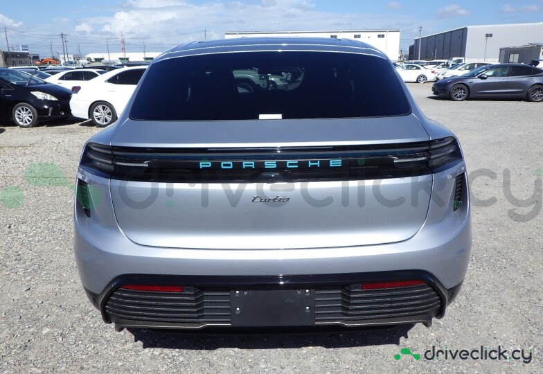 Porsche Macan Grey