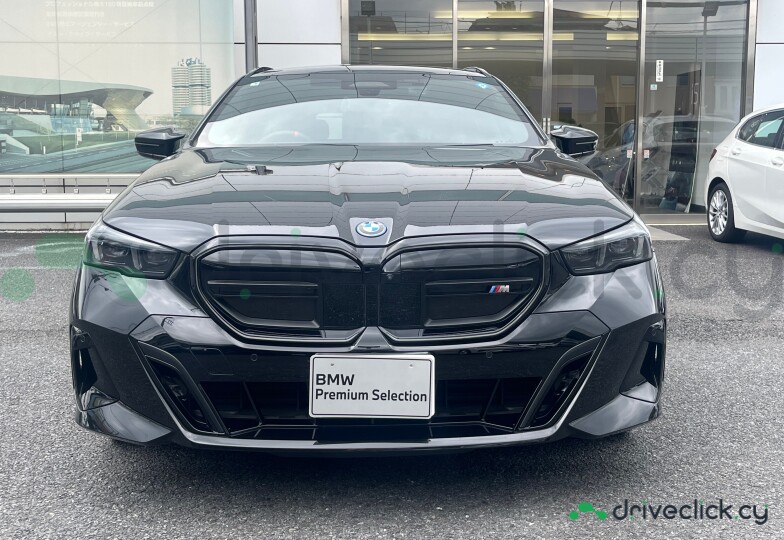 BMW i5 Black