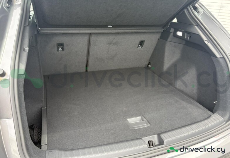 Audi Q4 e-tron Grey