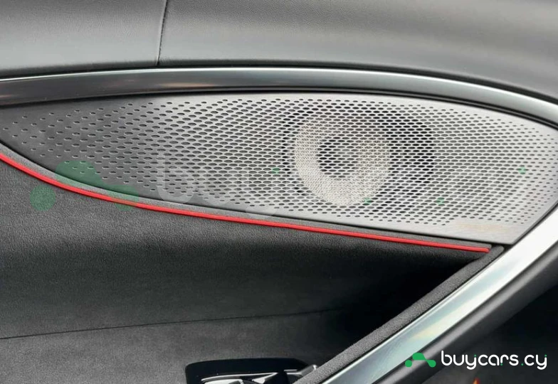 McLaren Artura Orange