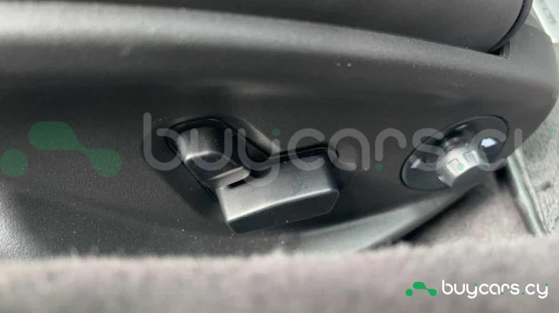 McLaren Artura Orange