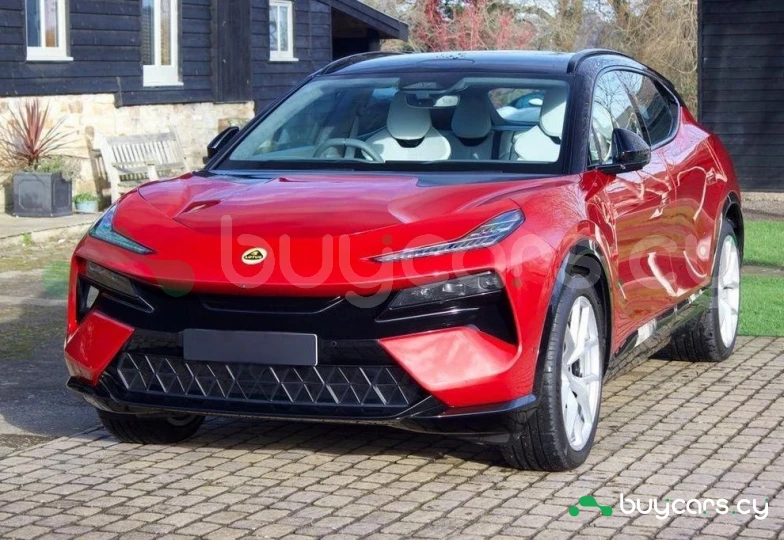 Lotus Eletre Красный