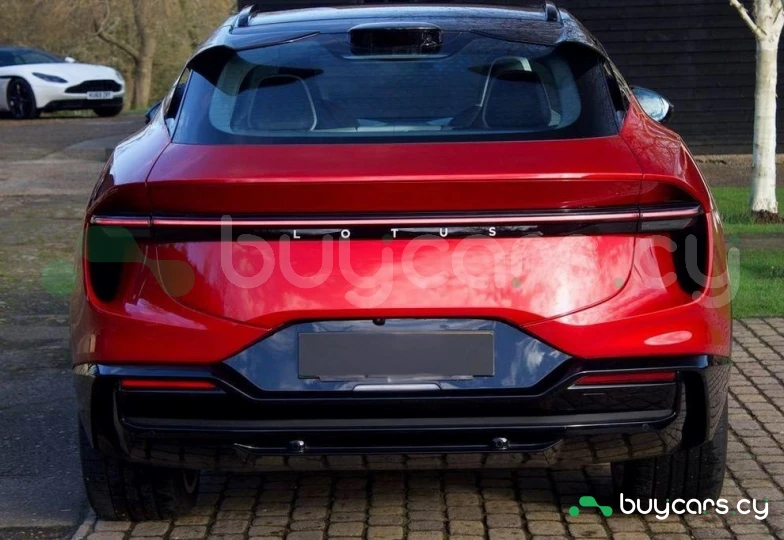 Lotus Eletre Красный