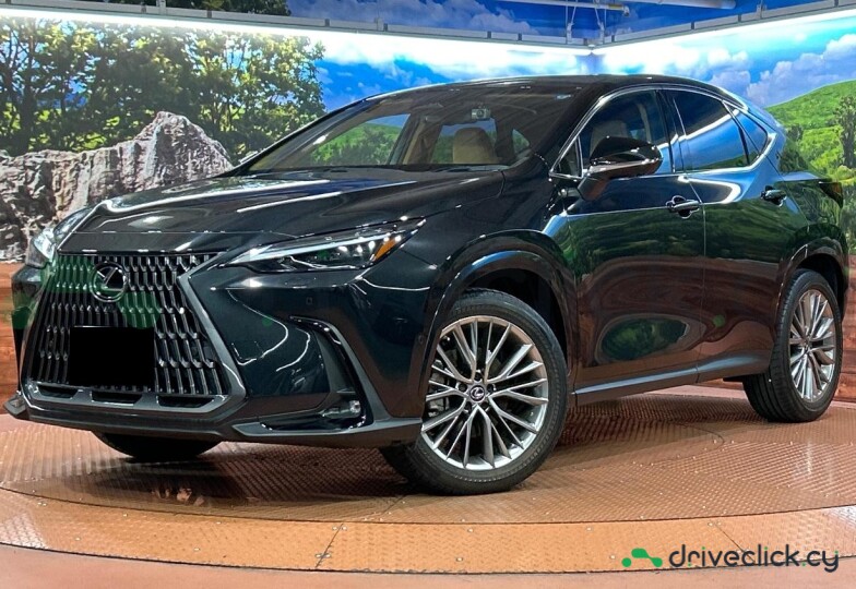 Lexus NX Черный