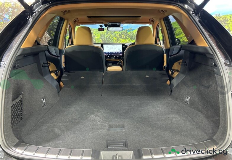 Lexus NX Черный