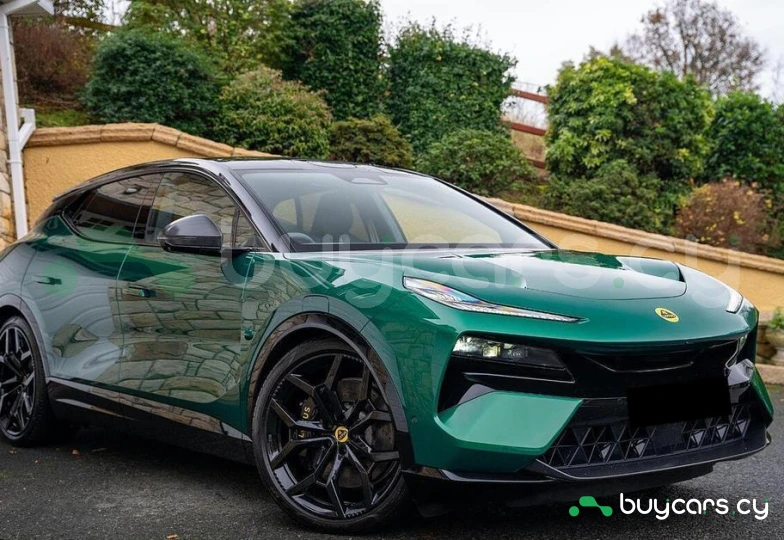 Lotus Eletre Зеленый