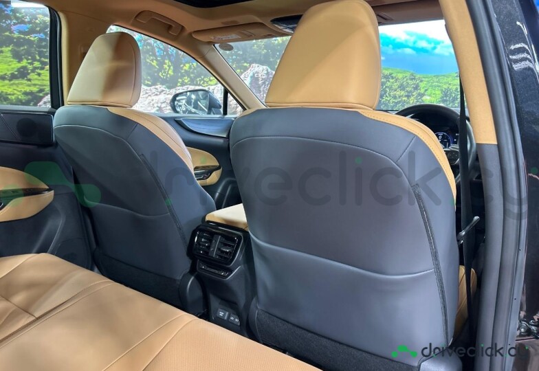 Lexus NX Черный