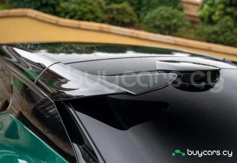 Lotus Eletre Зеленый