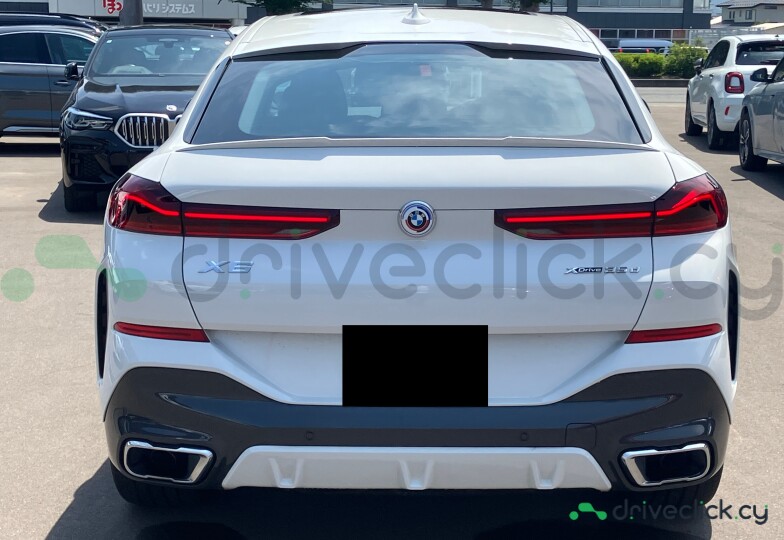 BMW X6 White