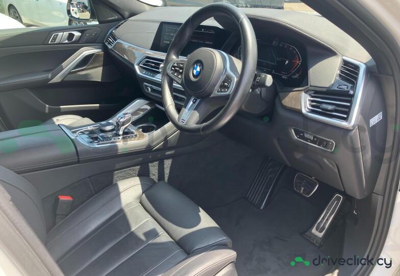 BMW X6 White