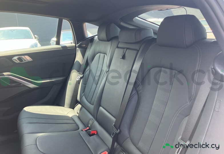 BMW X6 White